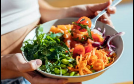 Sağlam qidalanıram, amma arıqlaya bilmirəm: bədən nəyə m&uuml;qavimət g&ouml;stərir?