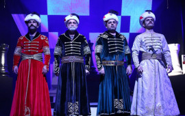 Dövlət Milli Gənc Tamaşaçılar Teatrında "Şah Abbas Namə" tamaşasının premyerası keçirilib  FOTO