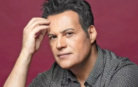 Məşhur m&uuml;ğənni 20 min pensiya pulu ALIR