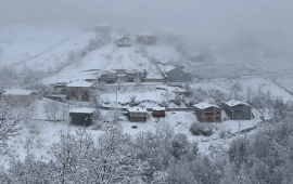 T&uuml;rkiyədə 600 kəndlə əlaqə kəsildi