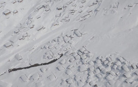 Qarın h&uuml;nd&uuml;rl&uuml;y&uuml; 3 metri ke&ccedil;di, evlər &ldquo;yoxa &ccedil;ıxdı&rdquo; 