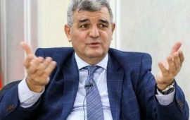 Oğlumu çiynimdə aparıb dəfn etdim...  Fazil Mustafa