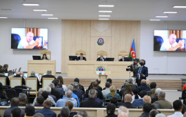 Məhkəmədə Ermənistan müdafiə nazirinin sabiq müavininin azərbaycanlılara qarşı törədilən cinayətlərlə bağlı etirafları nümayiş etdirilib