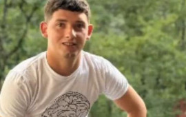 Sevdiyi qızla faciəvi şəkildə ölən Ümidin dəfnindən 