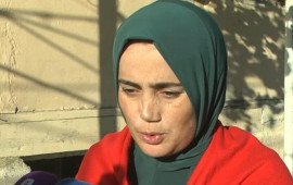 &Uuml;rəyi 45 dəqiqə dayanandan sonra həyata qayıdan qadın 6 &ouml;vladı ilə 