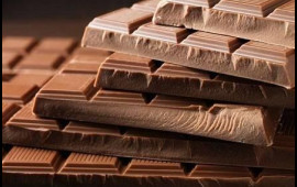 Aldığı şokoladdan aboy bı&ccedil;ağı &ccedil;ıxdı 