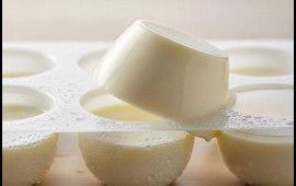 Artıq qalan qatıqdan nə hazırlamaq olar? Həm y&uuml;ng&uuml;l, həm də zərif desert resepti