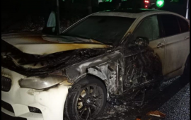 Göygöldə "BMW" alışıb yandı 