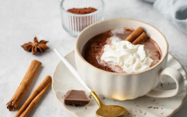 Kakao və isti şokolad təzyiqə necə təsir edir?  Alimlər əsas &uuml;st&uuml;nl&uuml;kləri a&ccedil;ıqladı