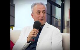 "Nə etmişəm ki, Rəqsanə deyir gözü çıxsın, Allah onu öldürsün"