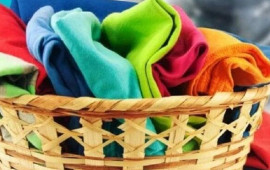 Geyindiyiniz paltarların rəngi şəxsiyyətinizi &uuml;zə &ccedil;ıxarır