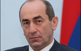 Köçəryan rüşvət almaqda ittiham olunur  3 milyon dollar
