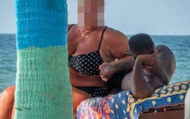 65 yaşlı qadınlar bu &ouml;lkəyə gəlib yaraşıqlı oğlanlarla pul qarşılığında SEVGİLİ OLURLAR 