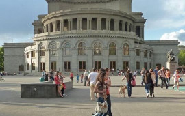 Rusiya Ermənistana yeni naviqasiya sistemi verdi: Eyni anda 200 təyyarə...