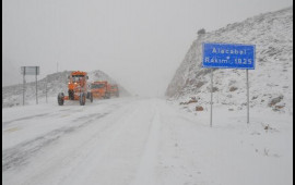 Dekabrda 20° isti olan Antalyaya apreldə qar yağdı  VİDEO  FOTO