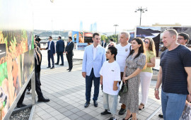 Leyla Əliyeva fotosərgi açılışında 