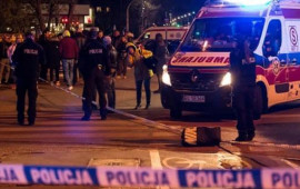 Marneulidə bazarda atışma  azərbaycanlı ata və oğlu yaralandı