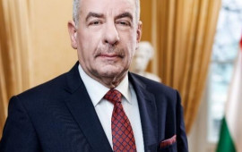 Macarıstan Prezidenti İlham Əliyevi təbrik edib