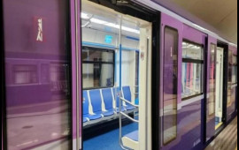 28 Mayda bu qatarı g&ouml;rənlər sevinir  X&uuml;susi vaxtda gəlir  VİDEO