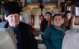 Ağdərənin Həsənriz kəndinə növbəti köç karvanı yola salınıb  FOTO