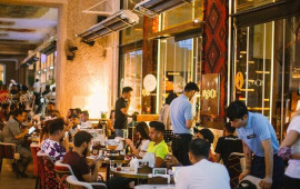 Bakının məşhur restoranında ərəb turistin pulu oğurlanıb