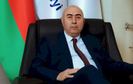 "He&ccedil; nə. Bir az uşaqlarda narahatlıq olub"  Liseyin direktorundan qəribə A&Ccedil;IQLAMA