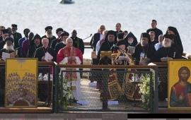 Papa Türkiyədə "Allahu Əkbər"lə qarşılandı 