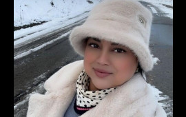 Xalq artisti olan xanəndə TANINMAZ HALDA 