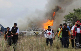 Meksikada təyyarə qəzasında azı 7 nəfər ölüb