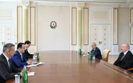 Prezident İlham Əliyev Özbəkistanın investisiya, sənaye və ticarət nazirini qəbul edib  FOTO
