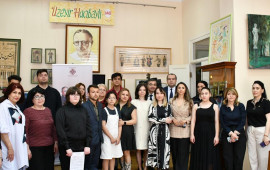 İtalyan pianoçu ilə ustad dərsi təşkil edilib  FOTO