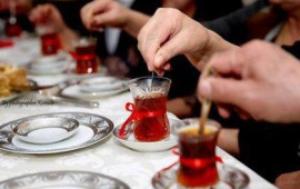 Hələ belə qız istəməyə gedən olmamışdı 