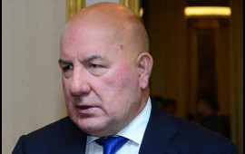 Elman Rüstəmov bu qədər maaş