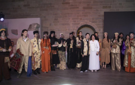 Bakıda “Yer ünsürü”nə həsr olunmuş Azerbaijan Fashion Weekin 18ci mövsümü başa çatdı  FOTO