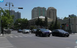 Qəzaların baş verdiyi yolayrıcında yeni svetoforlar quraşdırıldı