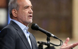 Pezeşkian xalqa səsləndi: &ldquo;Meydanlara &ccedil;ıxın, iğtişaşlara yol verməyin&rdquo;