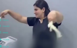 Saç ustası olduğu deyilən həkimin qeyrietik görüntüləri: Rəqs edib, "qılınclaşdılar" 