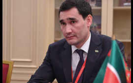 Sərdar Berdiməhəmmədov Azərbaycan Prezidentinə təbrik ünvanlayıb