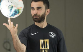 Bakıda məşhur futbolçunun evindən oğurluq  Keçmiş vəzifəli xanım saxlanıldı 
