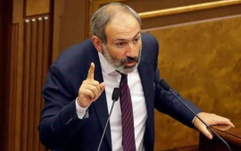 Paşinyan parlamentdə deputata hücum çəkdi 