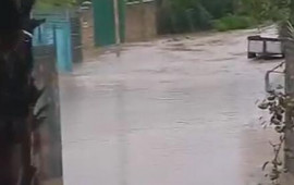 Astarada kəndi sel basıb 