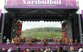 Cıdır düzündə “Xarıbülbül” festivalının açılış konserti olub  FOTO