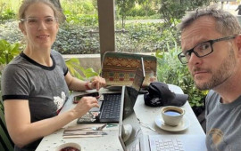 Hər şey bir sual ilə başladı: 300 manat ilə 5 ildə milyon&ccedil;u oldular