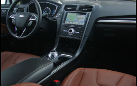 "Ford" "Renault" ilə razılığa gəldi  Ucuz maşınlar istehsal edəcəklər