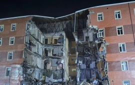 Goranboyda binanın uçma anı 