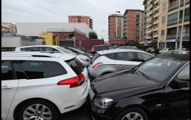 Parklanma yerində qəza olarsa, məsuliyyət kimindir?   A&Ccedil;IQLAMA