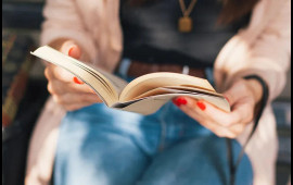 D&uuml;nyanın ən qısa kitabı: 6 s&ouml;zdən ibarətdir